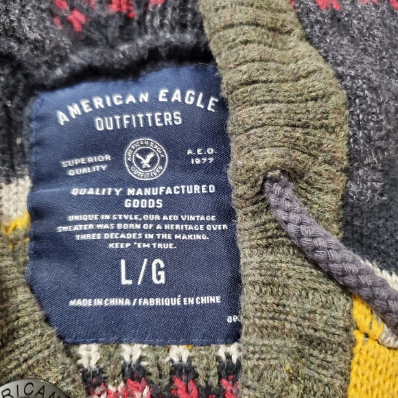American Eagle Outfitters Men's Hooded Knit Pullover Aztec Design Sweater Xlg - Picture 9 of 11